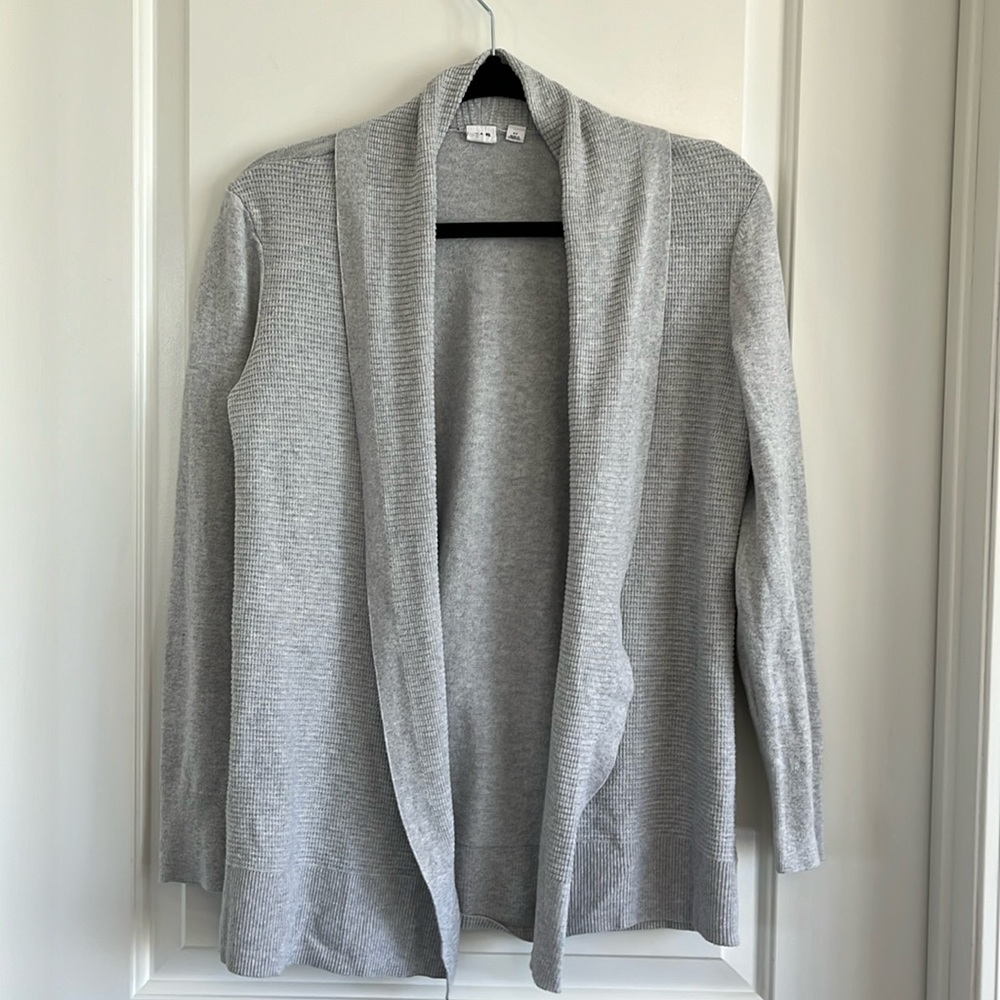 Gap collared grey open cardigan size small